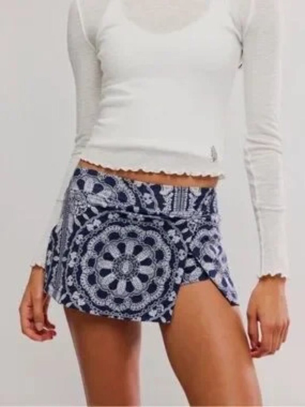 FP MOVEMENT HOT SHOT PRINTED MINI SKORT